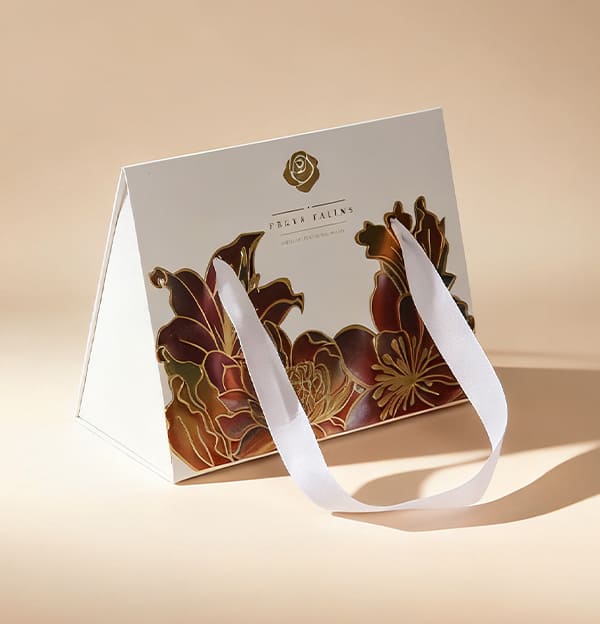 Wholesale Foldable Magnet Closure Boxes with 3D-Effect Cold Foil Printing for Cosmetics/Gifts