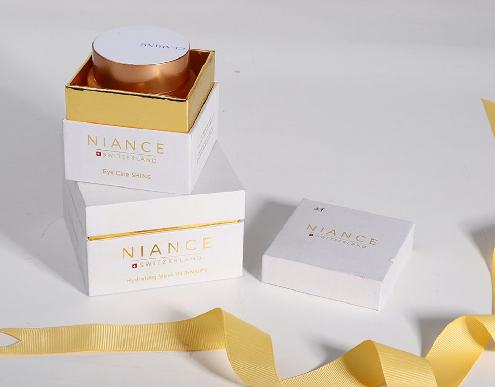 Pearl White Paper Cosmetic Packaging
