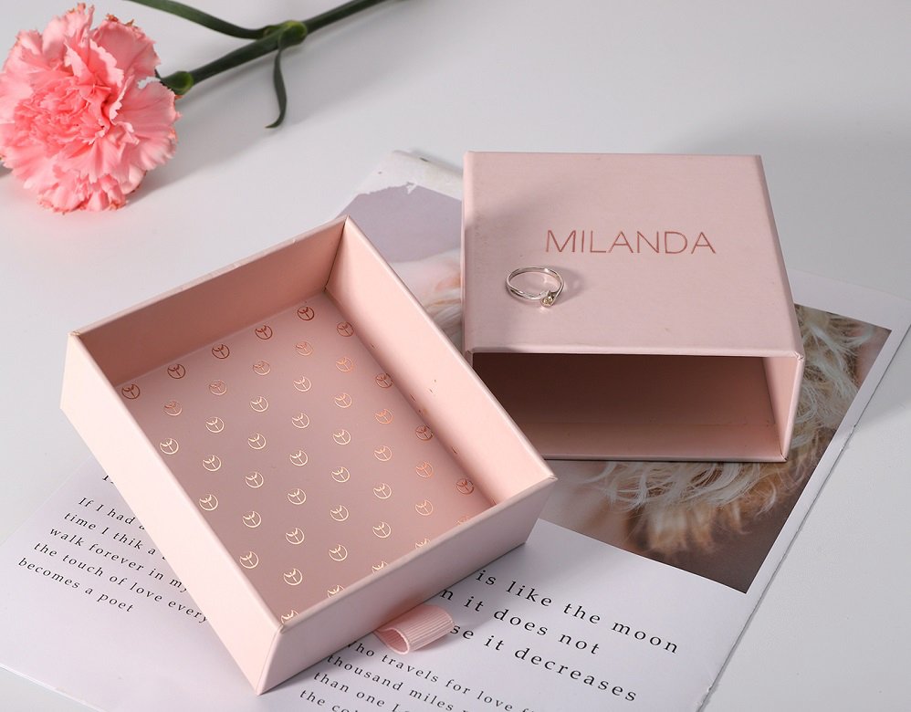 Gift Jewellery Packaging – Sliding Drawer Box