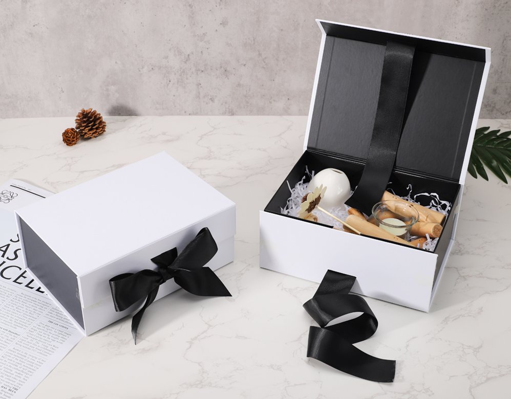 HC-F03 Folding Box with Fixed Ribbon