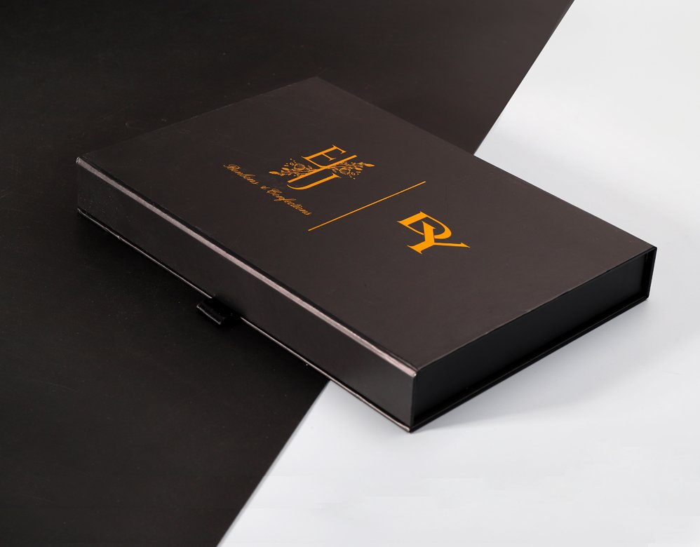 Black Magnetic Gift Folding Box