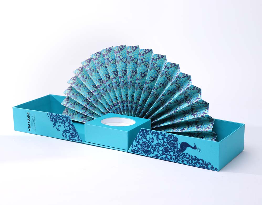 Fan-shaped blue presentation opened