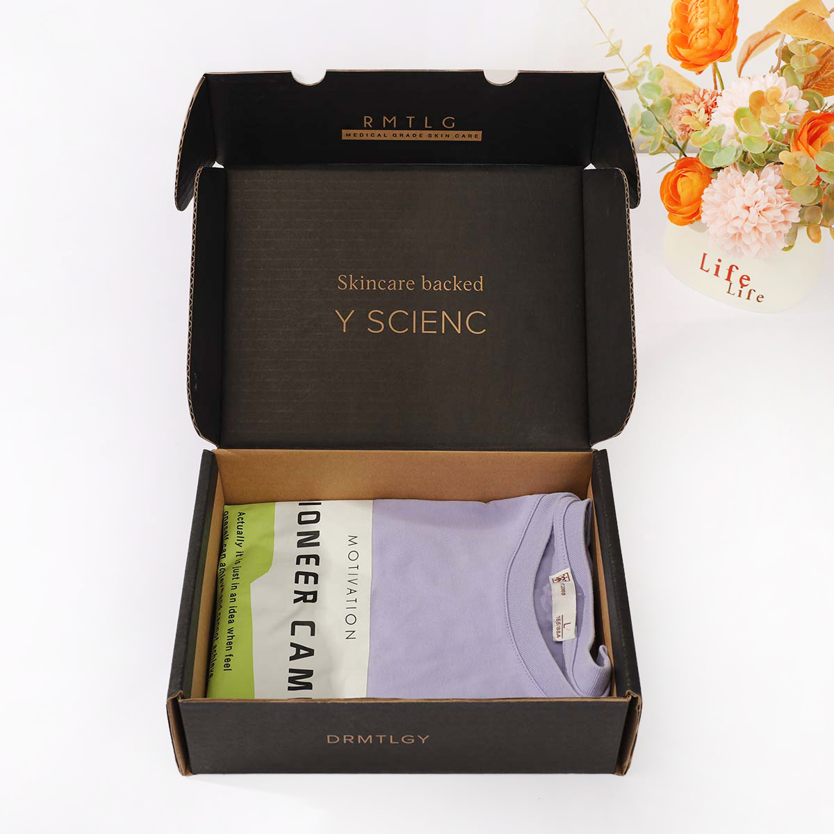 Colorful Clothing Corrugated Packaging Boxes, Enhance Your Brand