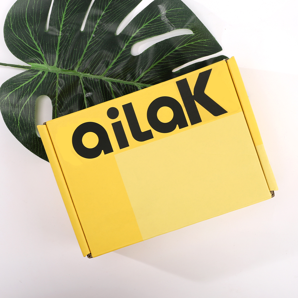 Premium Corrugated Paper Gift Boxes, Showcase Brand Quality