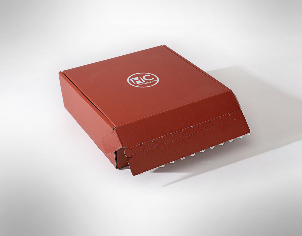 Small mailer box for Perfume