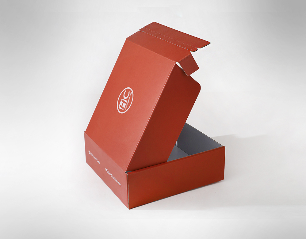 Small mailer box for Perfume