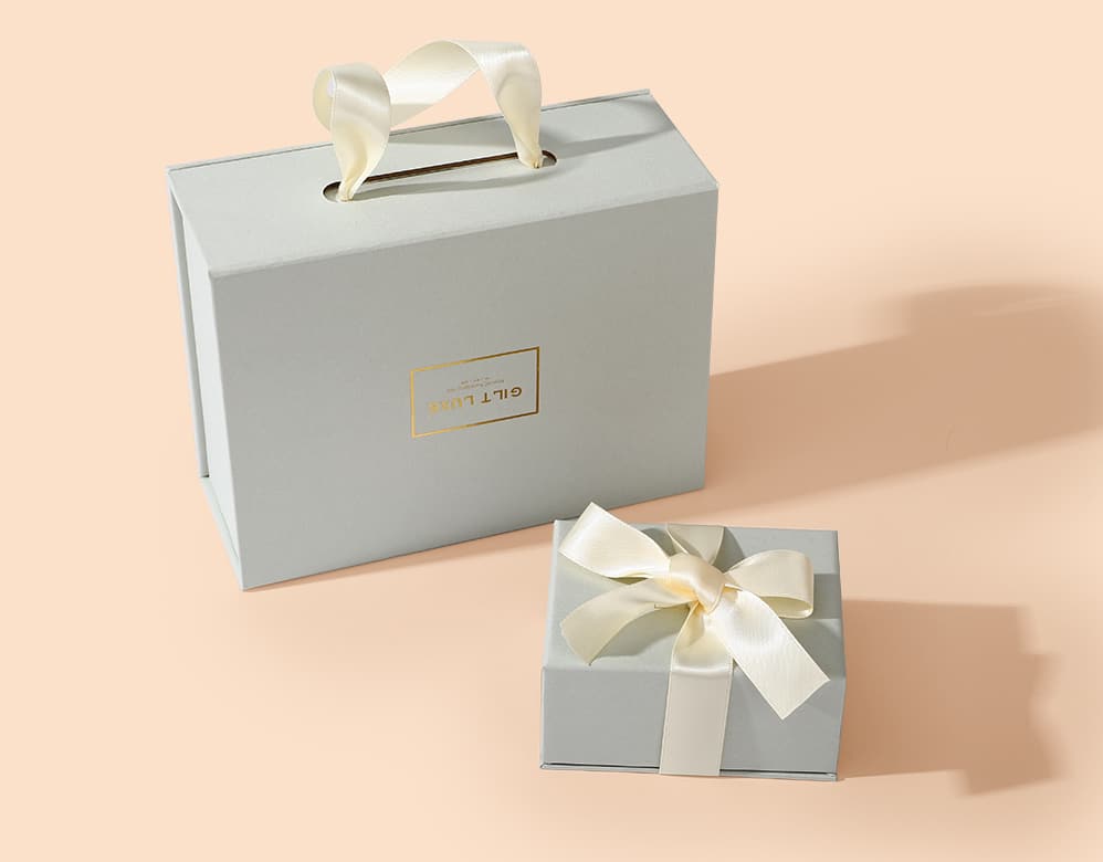 Premium Jewelry Gift Boxes & Pouches | Complete Sets