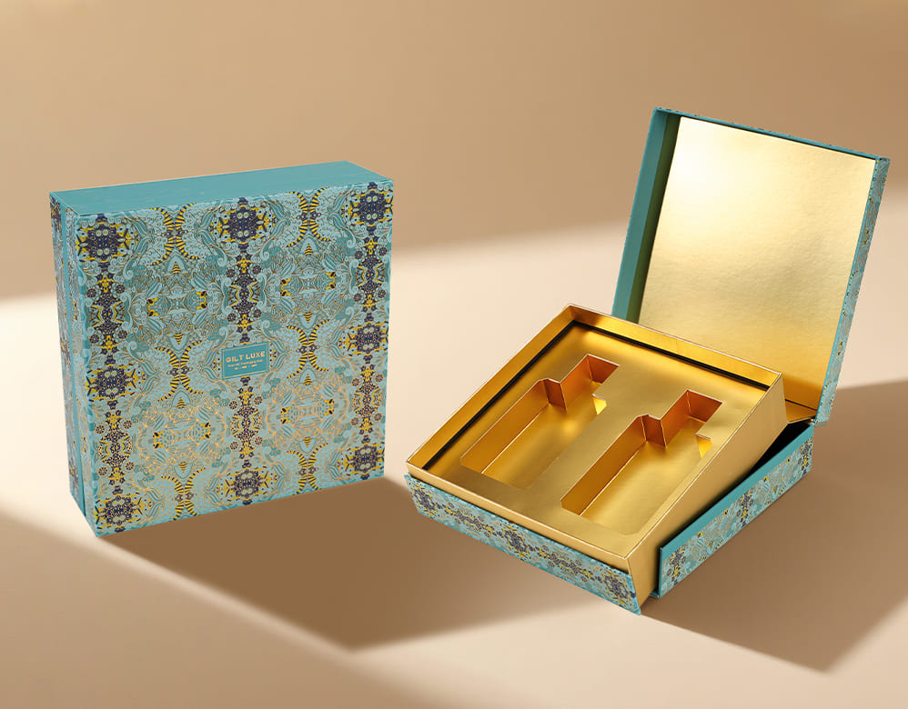 Folding Gift Box With Heart Window For Cosmetics