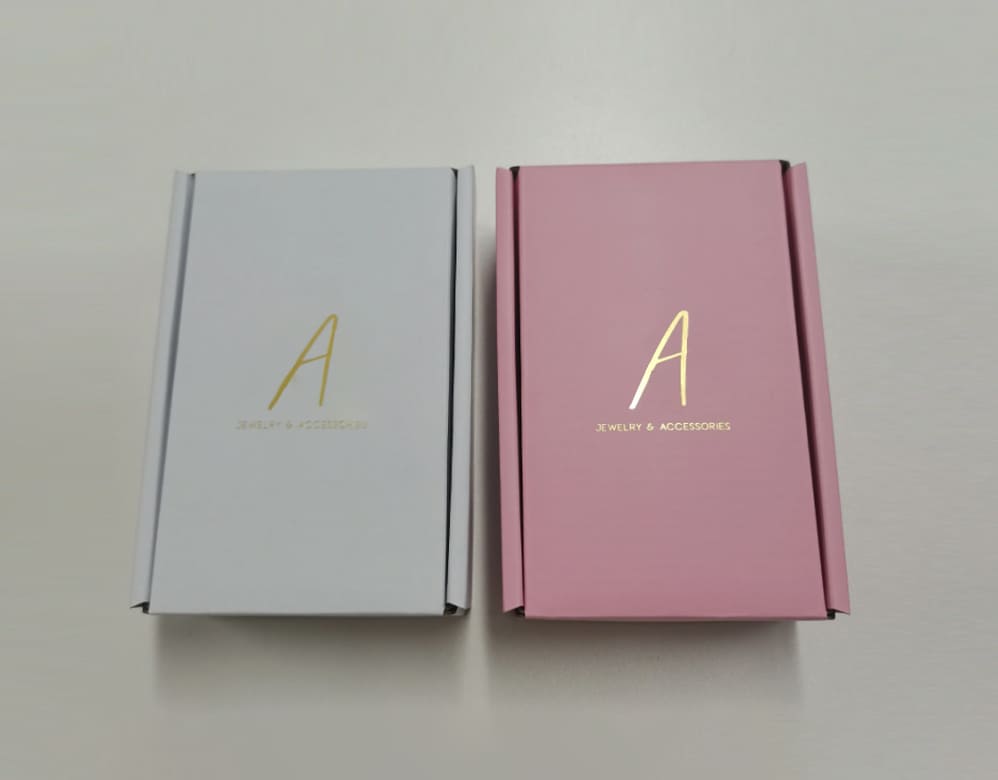 Exquisite jewelry mail packaging gift box