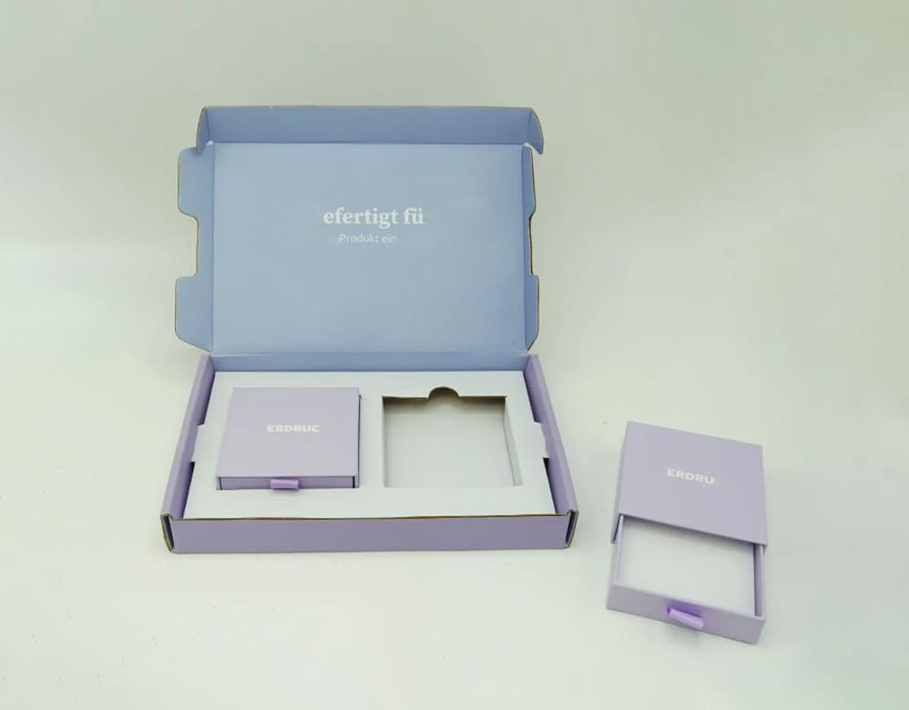 Exquisite jewelry mail packaging gift box