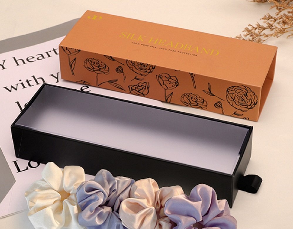 Box for mulberry silk scrunchie / silk headband / sleep cap Box for mulberry silk scrunchie / silk headband / sleep cap